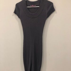 Fitted short sleeve sweater dress